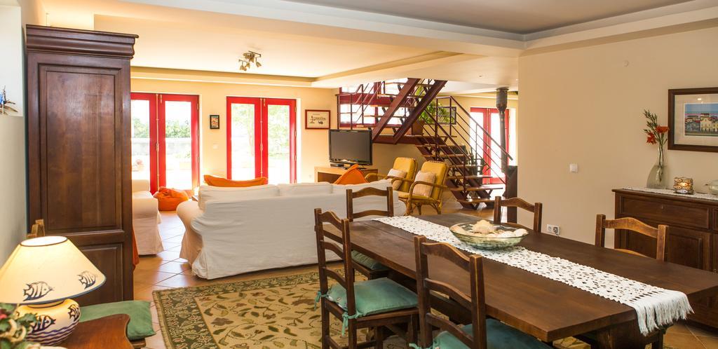 Casa Palheiro Amarelo Da Biarritz Costa Nova